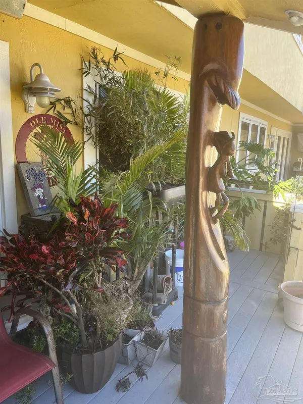 1500 Via Deluna Dr, Pensacola Beach, FL 32561