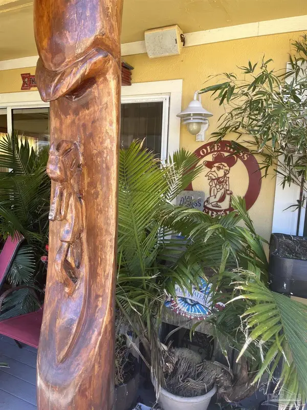 1500 Via Deluna Dr, Pensacola Beach, FL 32561