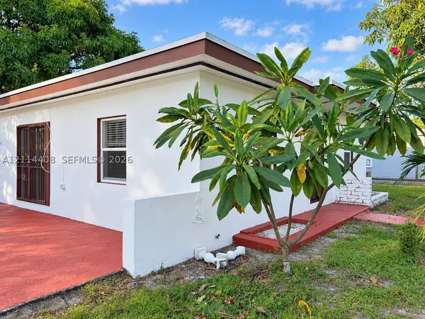 741 Jann Ave, Opa-locka, FL 33054