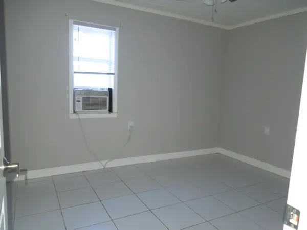 1416 S M ST #1, Lake Worth, FL 33460
