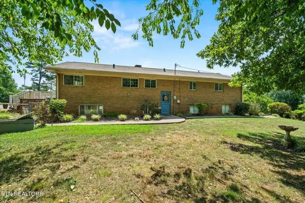 2455 Mountain View Rd, Lenoir City, TN 37771