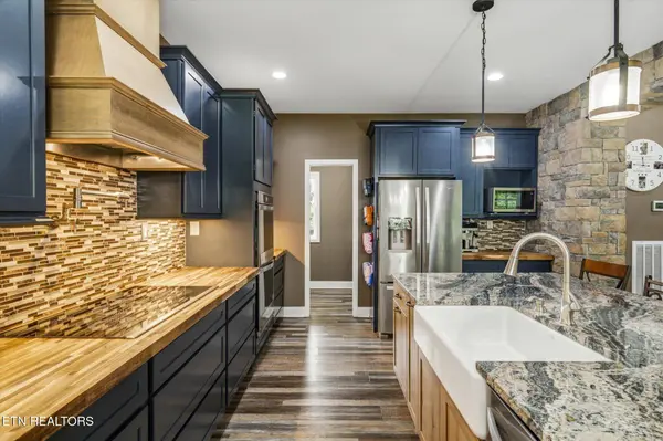 2728 Sweetwater Vonore Rd, Sweetwater, TN 37874