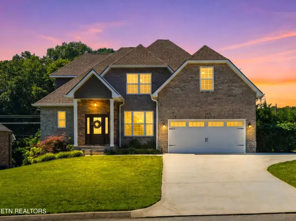 196 Zane LN