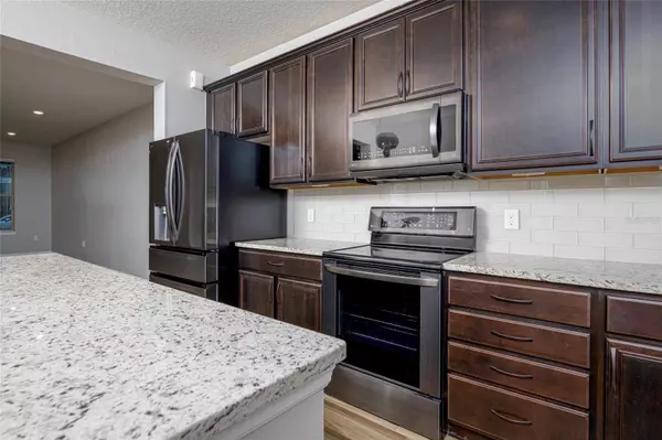 5077 CASPIAN ST, St Cloud, FL 34771