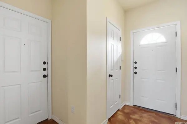 16821 Showdown UNIT 3, Selma, TX 78154