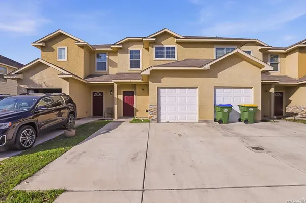 16821 Showdown UNIT 3, Selma, TX 78154