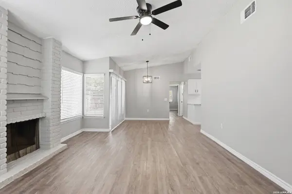 9855 Meadow, Converse, TX 78109
