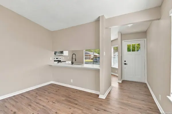 4005 COLONIAL SUN DR, San Antonio, TX 78244