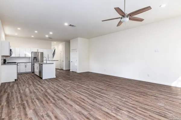 1618 DAKOTA ST UNIT 102, San Antonio, TX 78203