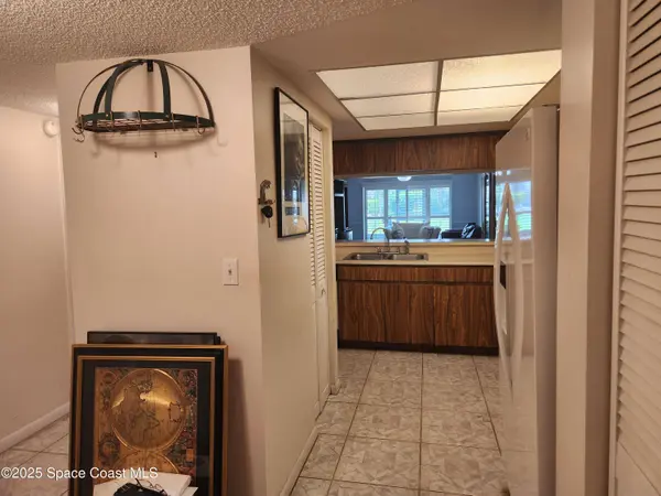 3165 N Atlantic AVE N #B105, Cocoa Beach, FL 32931