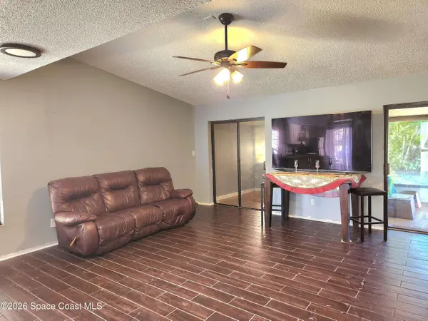 3456 Sparrow CT, Melbourne, FL 32935