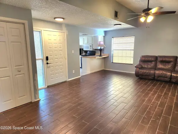 3456 Sparrow CT, Melbourne, FL 32935