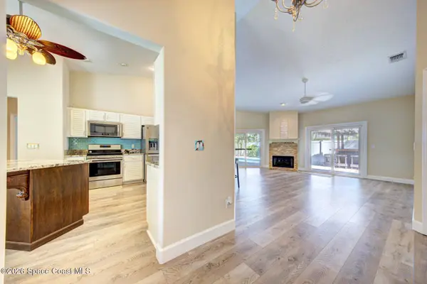404 Lighthouse Landing ST, Cape Canaveral, FL 32920