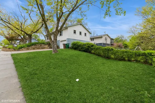 4641 Wakonda Drive, Norwalk, IA 50211