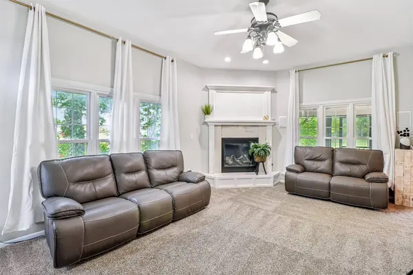 545 Christie Lane, Pleasant Hill, IA 50327