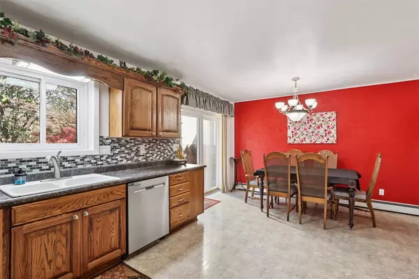 33066 Walnut Place, Waukee, IA 50263