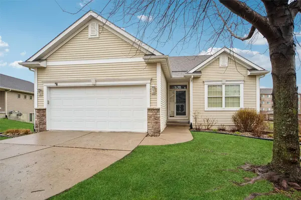 14550 Alpine Drive, Urbandale, IA 50323