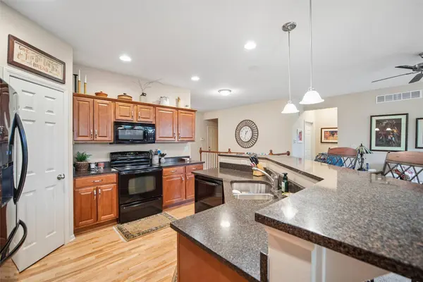 14550 Alpine Drive, Urbandale, IA 50323