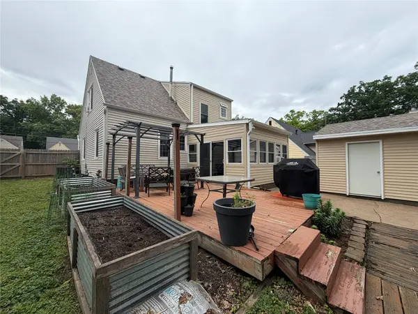 2317 33rd Street, Des Moines, IA 50310
