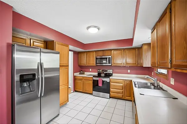 373 58th Court, West Des Moines, IA 50266