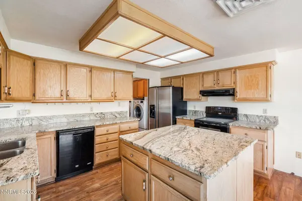20500 Cooke DR, Reno, NV 89521