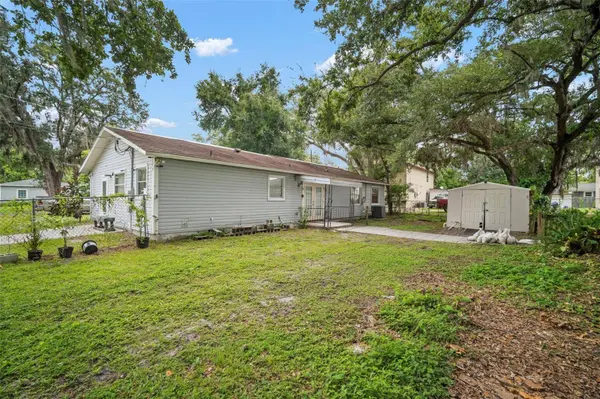 1229 W GRANFIELD AVE, Plant City, FL 33563