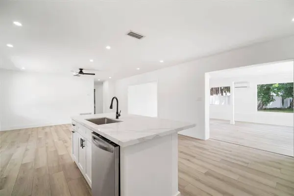 405 W SHADE DR, Venice, FL 34293