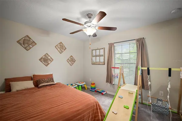 10118 CARLOWAY HILLS DR, Wimauma, FL 33598