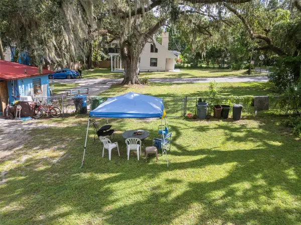 2902 E WATERS AVE, Tampa, FL 33604