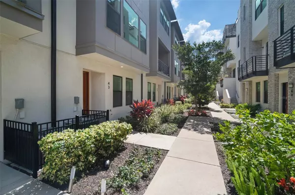 2511 N GRADY AVE #43, Tampa, FL 33607