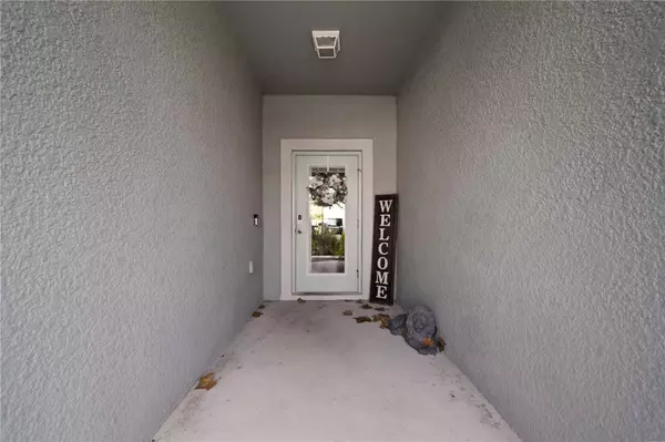 7621 GINGER LILY CT, Tampa, FL 33619