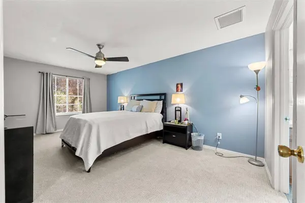 9237 RIVER ROCK LN, Riverview, FL 33578