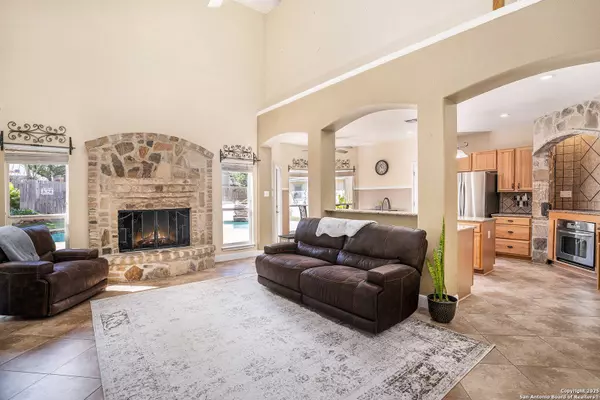 3426 Columbia, Cibolo, TX 78108