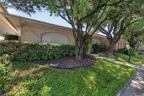 5806 WINTERHAVEN DR, Windcrest, TX 78239