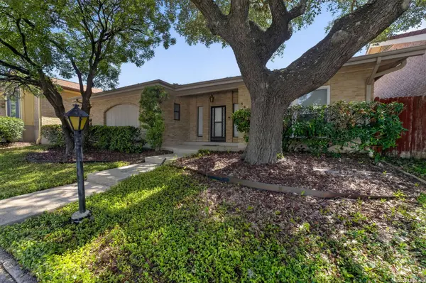 5806 WINTERHAVEN DR, Windcrest, TX 78239