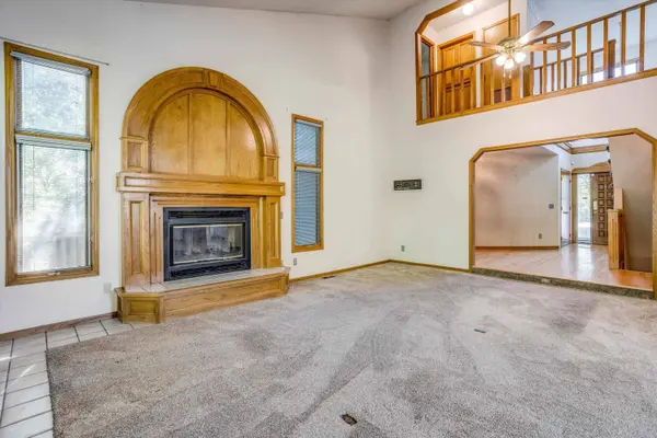 1355 N Cardington St, Wichita, KS 67212
