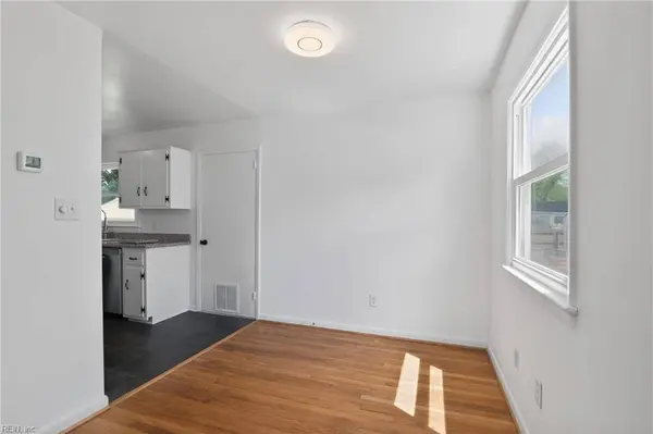 8506 Orcutt AVE, Hampton, VA 23605