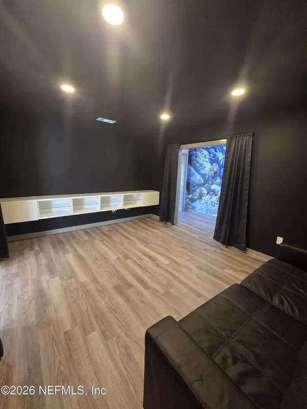 7239 WHITE BIRCH DR, Jacksonville, FL 32277