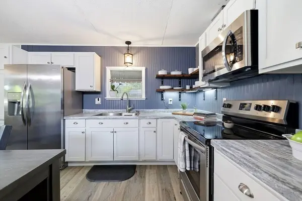 281 Chauncy Walker Street #87B, Belchertown, MA 01007