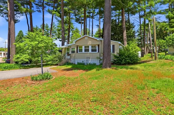 281 Chauncey Walker Street #86B, Belchertown, MA 01007