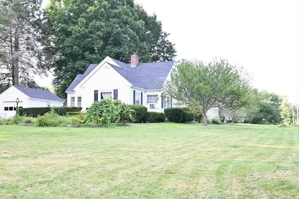 134 Church St, Ware, MA 01082