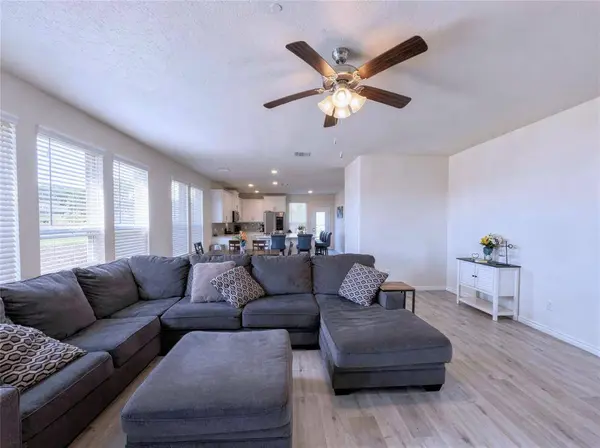 717 Jessica Lynn Lane, Anna, TX 75409