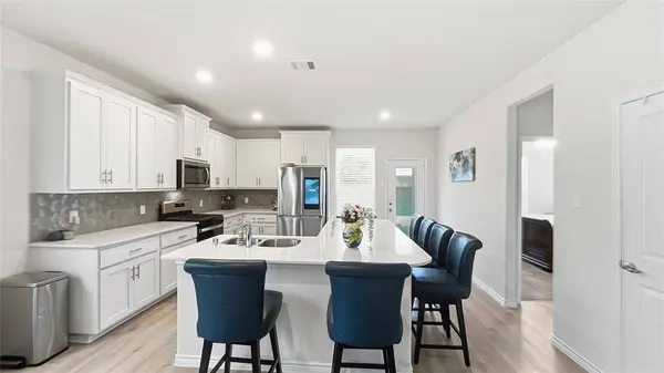 717 Jessica Lynn Lane, Anna, TX 75409
