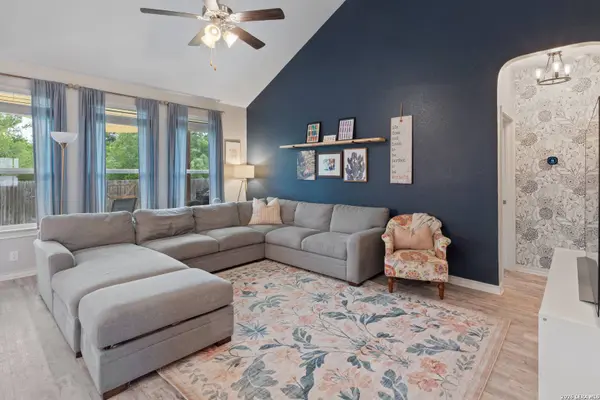 13507 PICKETT CYN, San Antonio, TX 78254