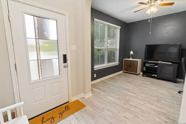 13507 PICKETT CYN, San Antonio, TX 78254
