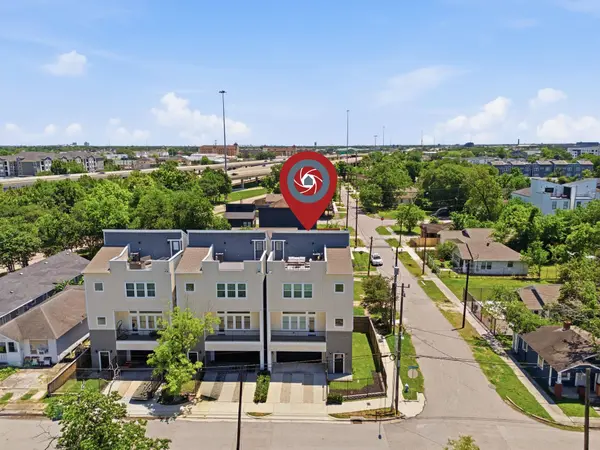 2213 Roberts ST, Houston, TX 77004