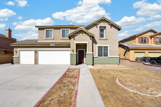 3019 W Newgrove St, Lancaster, CA 93536-8391