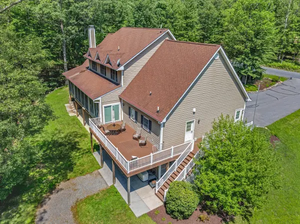 100 Nazareth Dr, Fort Valley, VA 22652-2920