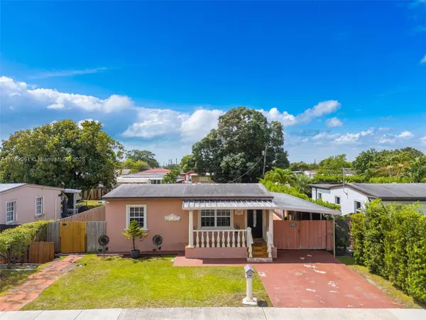 350 E 45th St, Hialeah, FL 33013