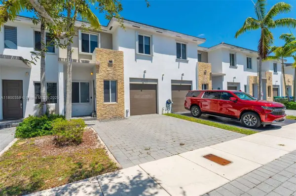 17705 SW 150th Ct, Miami, FL 33187